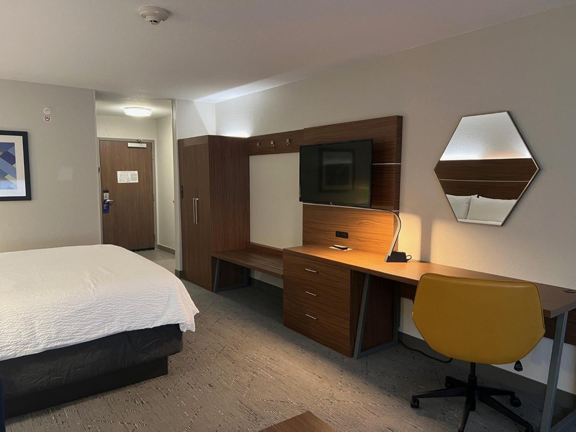 Holiday Inn Express & Suites Moore By Ihg Ngoại thất bức ảnh
