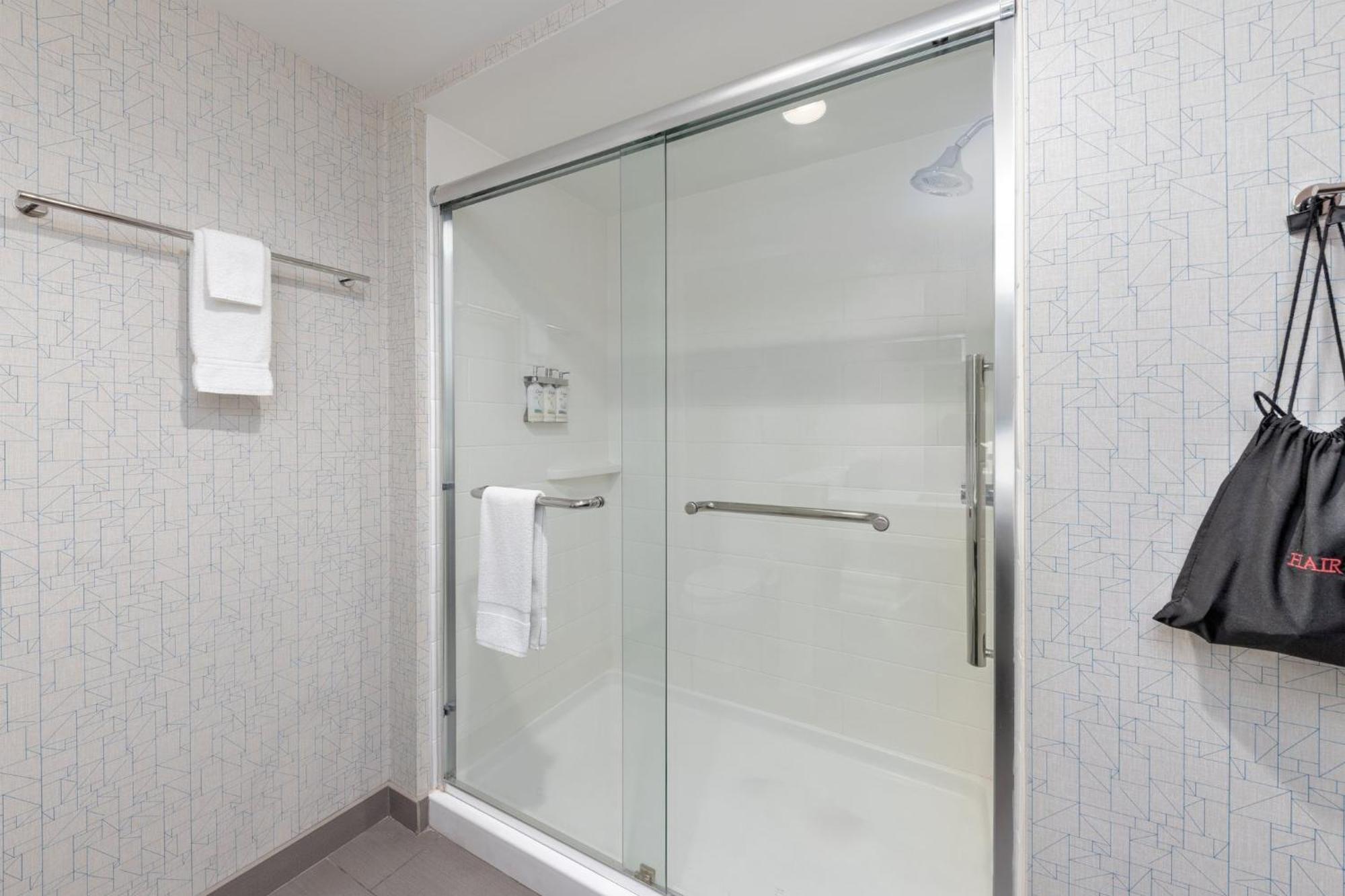 Holiday Inn Express & Suites Moore By Ihg Ngoại thất bức ảnh